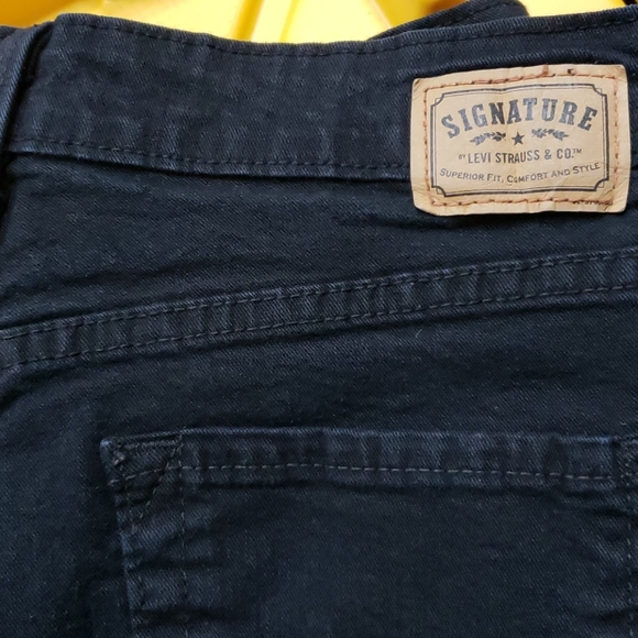 Levi signature bootcut size 8 Misses - Picture 2 of 3